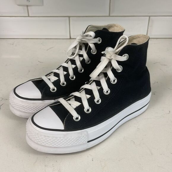 Converse Shoes - Converse Chuck Taylor All Star Lift Platform Canvas Size 5.5